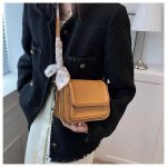 sac besace à main bandoulière cuir tendance simple chic