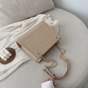 sac besace à main bandoulière cuir crocodile carré