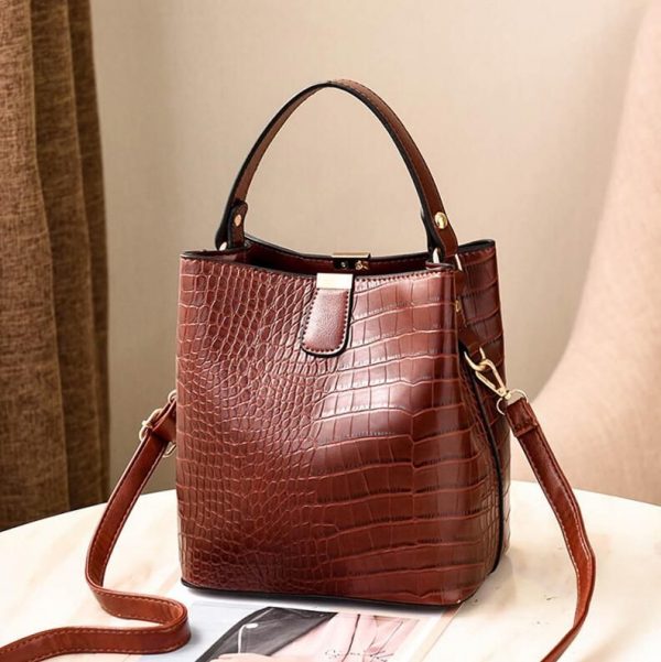 sac besace cuir crocodile style classique