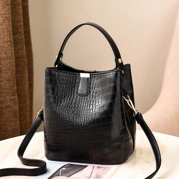 sac en cuir crocodile besace classique