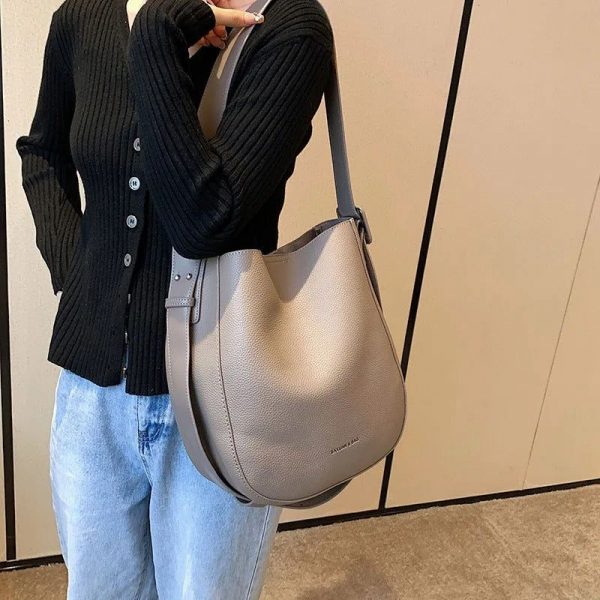 sac en cuir bandoulière élégant